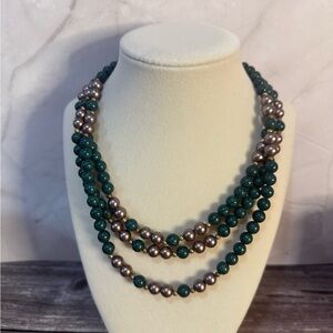 Vintage green & bronze beaded necklace three strand